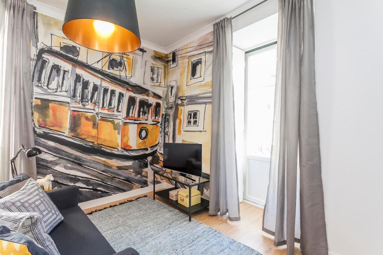 Apartment Yellow Bica Lisboa Εξωτερικό φωτογραφία