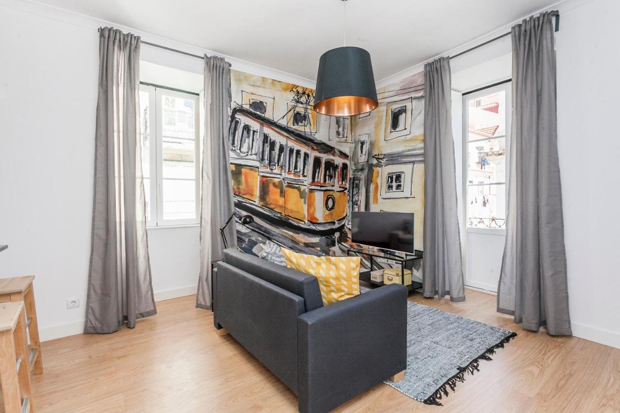 Apartment Yellow Bica Lisboa Εξωτερικό φωτογραφία
